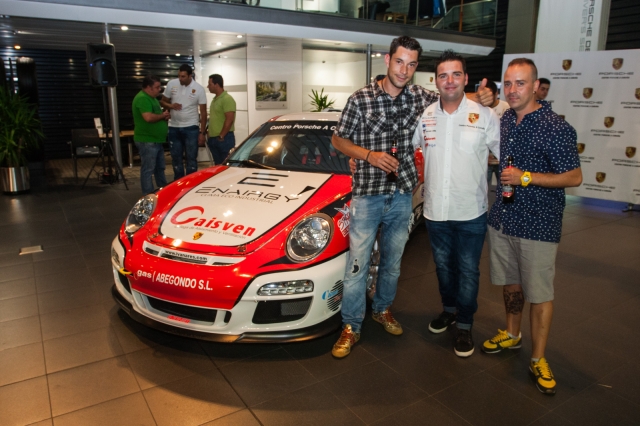 019 presentacin porsche 2010 ares racing 069